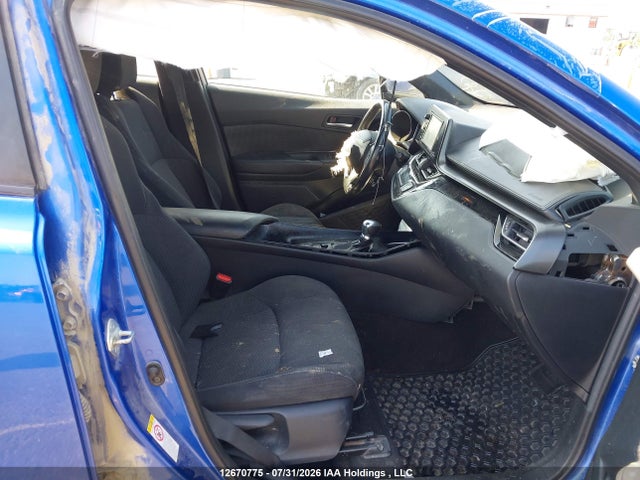 2018 Toyota C-hr Xle მანქანა იყიდება აუქციონზე, vin: NMTKHMBX7JR038518, აუქციონის ნომერი: 12670775
