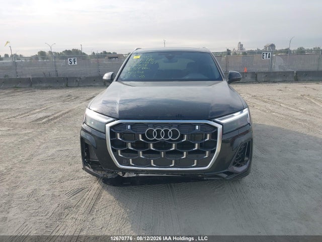 WA1MVBF71TD010675 Audi Q7 Progressiv