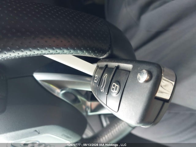 WA1EECF32L1008975 Audi Q3