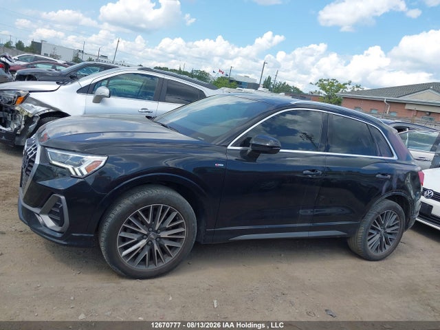 WA1EECF32L1008975 Audi Q3