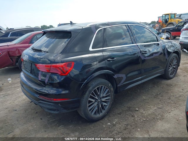 WA1EECF32L1008975 Audi Q3