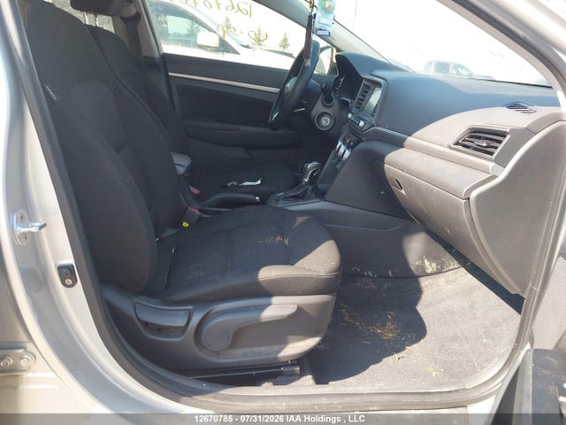 12670785 :رقم المزاد ، KMHD84LF6KU736384 vin ، 2019 Hyundai Elantra Preferred مزاد بيع