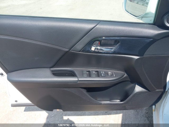 1HGCR2F52FA800241 Honda Accord Sport
