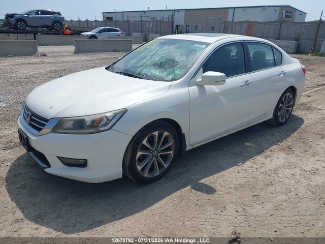 1HGCR2F52FA800241 Honda Accord Sport