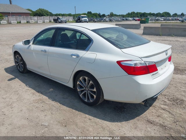 1HGCR2F52FA800241 Honda Accord Sport