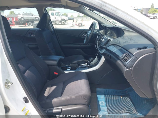 1HGCR2F52FA800241 Honda Accord Sport