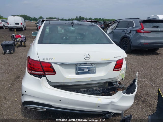 2015 Mercedes-benz E 250 Bluetec 4matic მანქანა იყიდება აუქციონზე, vin: WDDHF9HB1FB128150, აუქციონის ნომერი: 12670798