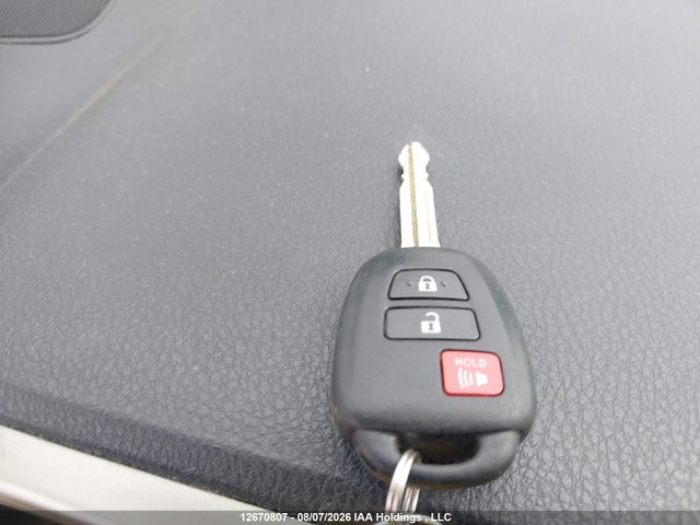 Toyota RAV4 LE 2015 2T3ZFREV4FW133217 Image 11