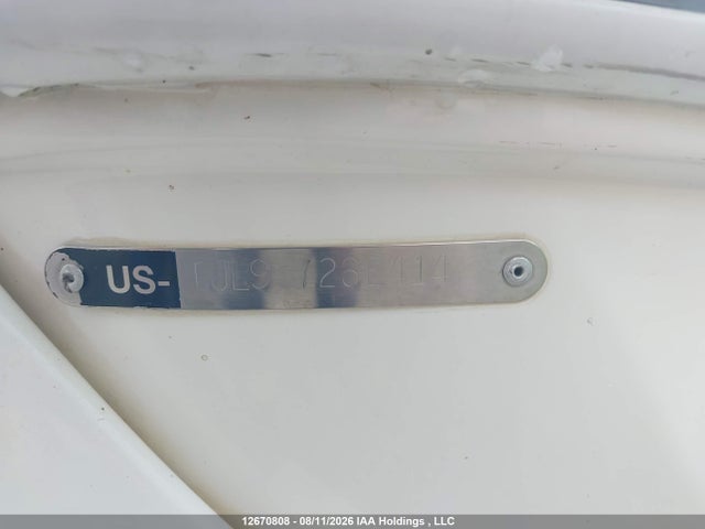 Larson Lxi 20 2014 IJL9526E414 Image 9