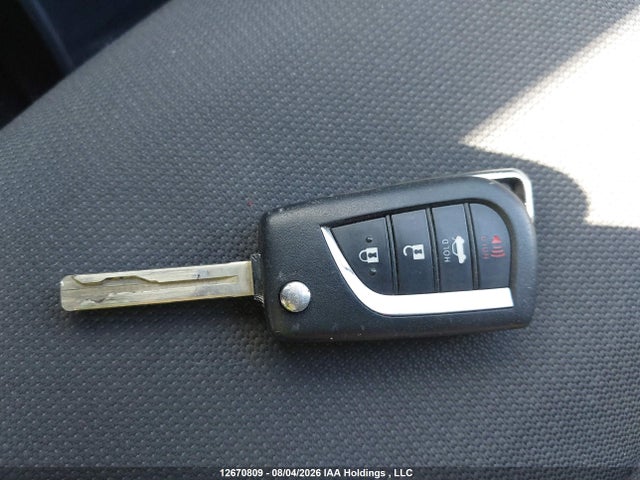 Toyota Corolla 2020 5YFBPRBE9LP058734 Image 10