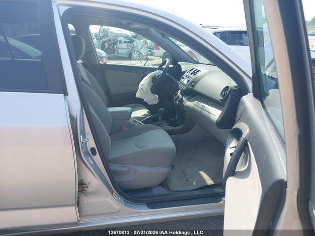 Продажа на аукционе авто 2012 Toyota Rav4, vin: 2T3BF4DV0CW211106, номер лота: 12670813