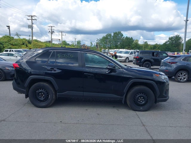 Toyota RAV4 LE 2019 2T3B1RFV8KW013283 Image 13