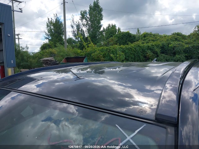 2T3B1RFV8KW013283 Toyota RAV4 LE