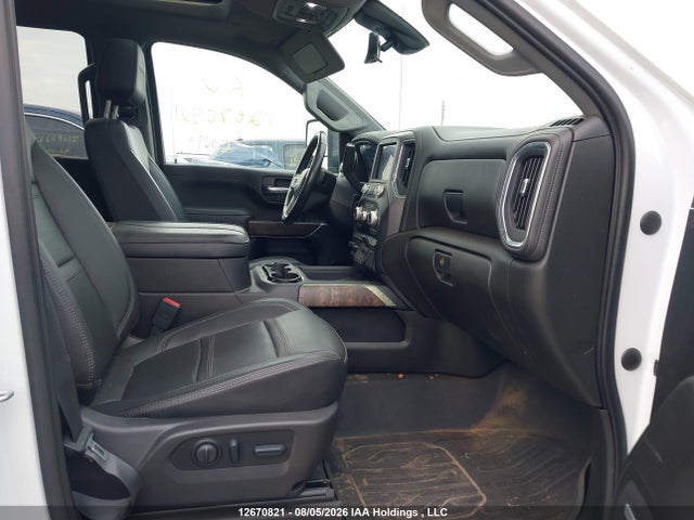 12670821 :رقم المزاد ، 1GT49WEYXPF130657 vin ، 2023 Gmc Sierra 3500hd Denali مزاد بيع
