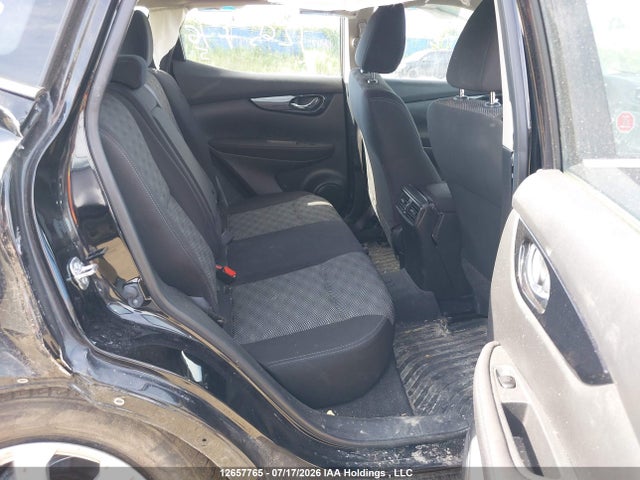 JN1BJ1CPXKW210502 Nissan Qashqai S/sv
