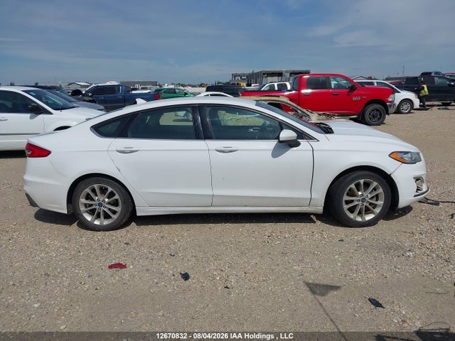 Ford FUSION SE 2019 3FA6P0HD0KR156593 Image 13