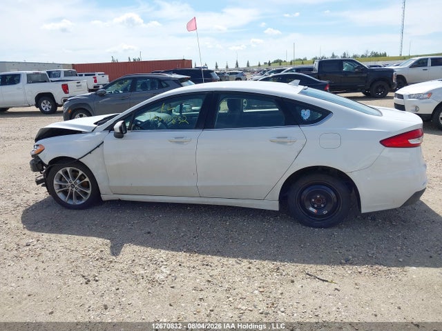 Ford FUSION SE 2019 3FA6P0HD0KR156593 Image 14