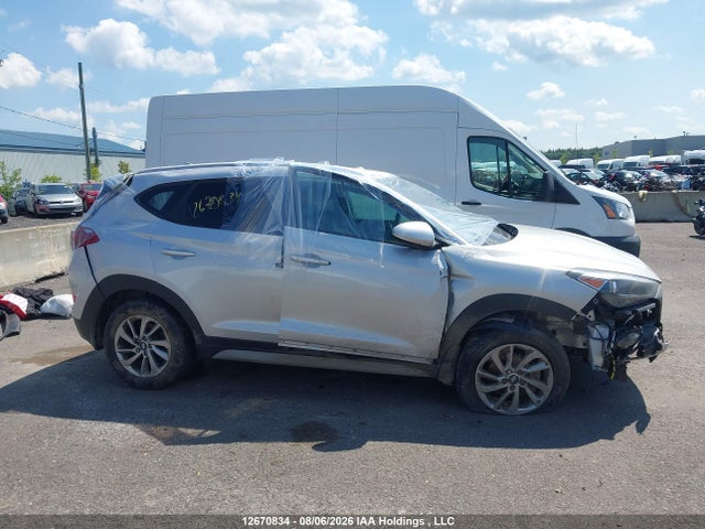2018 Hyundai Tucson Premium 2.0l მანქანა იყიდება აუქციონზე, vin: KM8J3CA47JU629677, აუქციონის ნომერი: 12670834