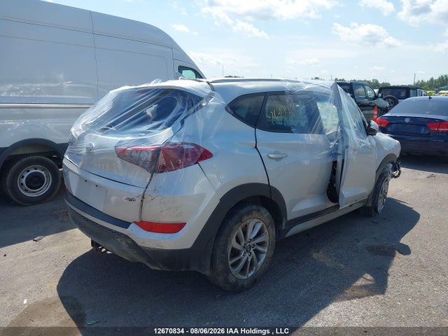 2018 Hyundai Tucson Premium 2.0l მანქანა იყიდება აუქციონზე, vin: KM8J3CA47JU629677, აუქციონის ნომერი: 12670834