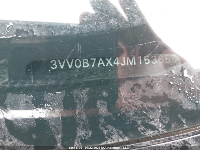 3VV0B7AX4JM153656 Volkswagen Tiguan Trendline