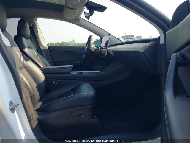 Aukcja sprzedaży 2022 Tesla Model Y, vin: 7SAYGDEEXNF469439, numer aukcji: 12670841