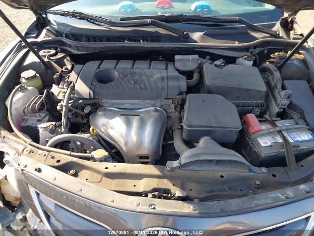 12670881 :رقم المزاد ، 4T1BF3EKXBU209708 vin ، 2011 Toyota Camry Se/le/xle مزاد بيع