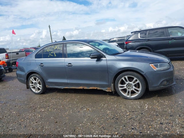Продаж на аукціоні авто 2011 Volkswagen Jetta 2.0 Tdi Highline, vin: 3VWLL7AJ4BM102709, номер лоту: 12670882
