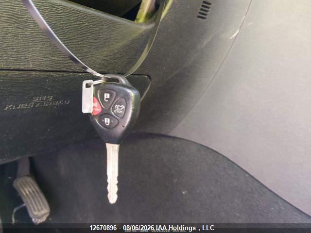 12670896 :رقم المزاد ، 4T3ZA3BB3EU083561 vin ، 2014 Toyota Venza Le/xle مزاد بيع