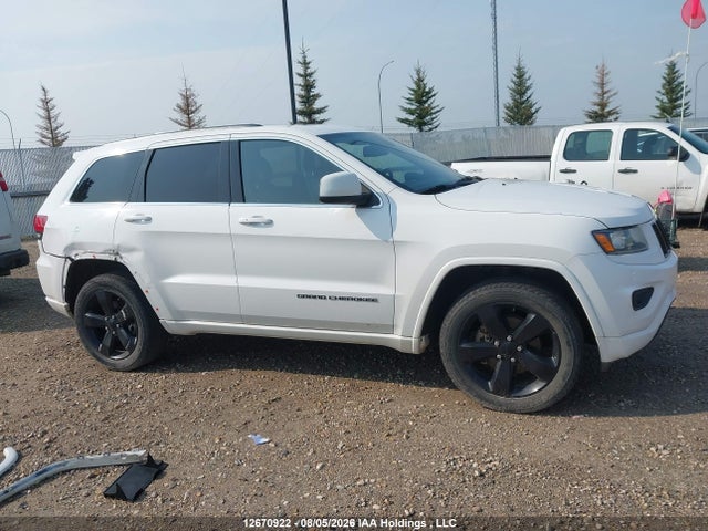 Продажа на аукционе авто 2015 Jeep Grand Cherokee Laredo, vin: 1C4RJFAGXFC128675, номер лота: 12670922