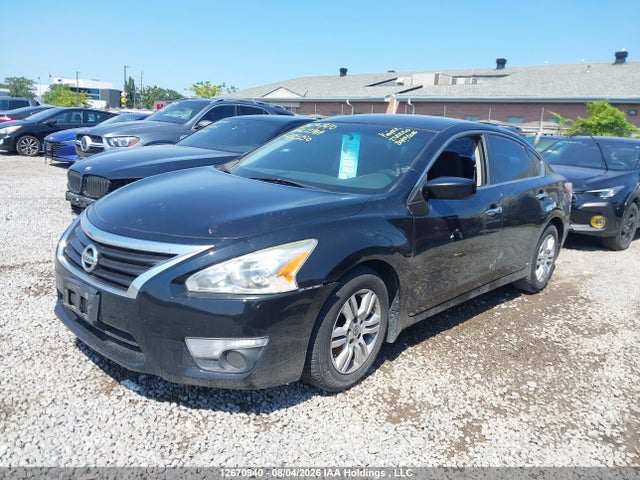 2014 Nissan Altima მანქანა იყიდება აუქციონზე, vin: 1N4AL3AP4EN235350, აუქციონის ნომერი: 12670940