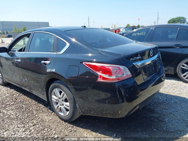 2014 Nissan Altima მანქანა იყიდება აუქციონზე, vin: 1N4AL3AP4EN235350, აუქციონის ნომერი: 12670940