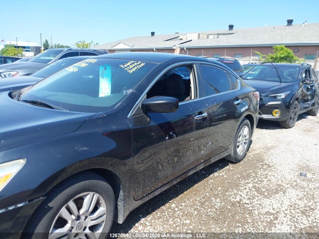 2014 Nissan Altima მანქანა იყიდება აუქციონზე, vin: 1N4AL3AP4EN235350, აუქციონის ნომერი: 12670940