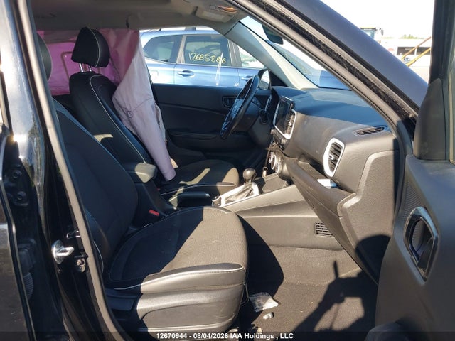 KMHRC8A35LU040041 Hyundai Venue Ultimate With Black Interior