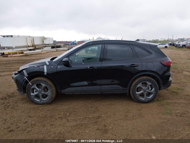 2025 Ford Escape St-line მანქანა იყიდება აუქციონზე, vin: 1FMCU9MN7SUB26651, აუქციონის ნომერი: 12670957