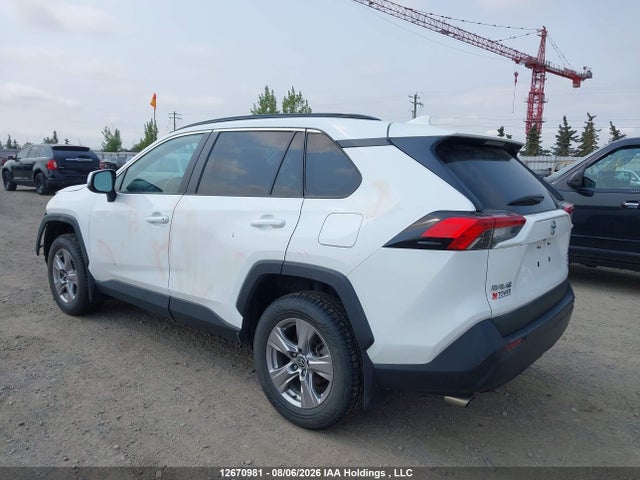 Продажа на аукционе авто 2022 Toyota Rav4 Xle, vin: 2T3R1RFVXNW314219, номер лота: 12670981