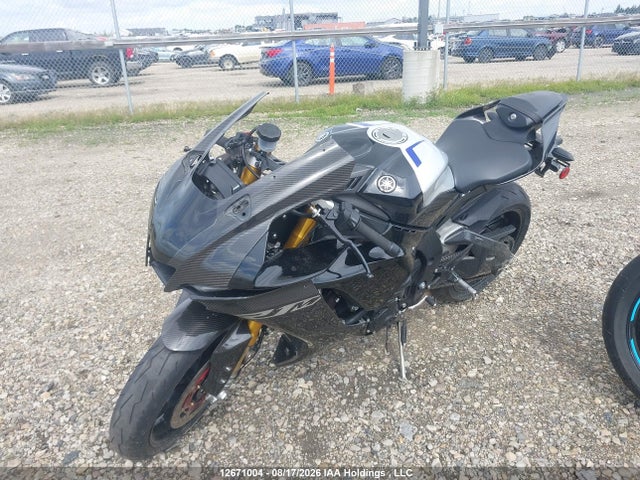 Yamaha Yzfr1m 2024 JYARN67N4RA000437 Image 2