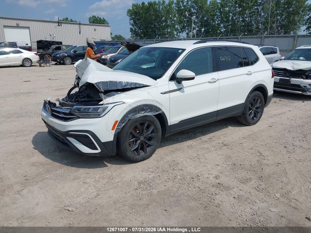 2022 Volkswagen Tiguan მანქანა იყიდება აუქციონზე, vin: 3VV2B7AX0NM094653, აუქციონის ნომერი: 12671007