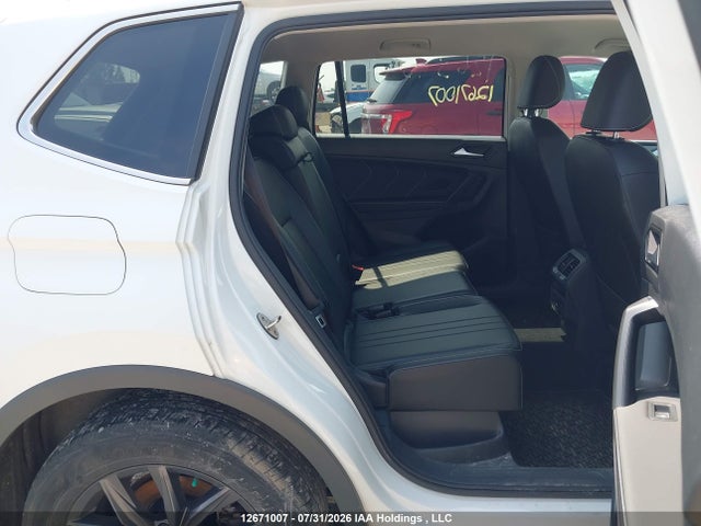 2022 Volkswagen Tiguan მანქანა იყიდება აუქციონზე, vin: 3VV2B7AX0NM094653, აუქციონის ნომერი: 12671007