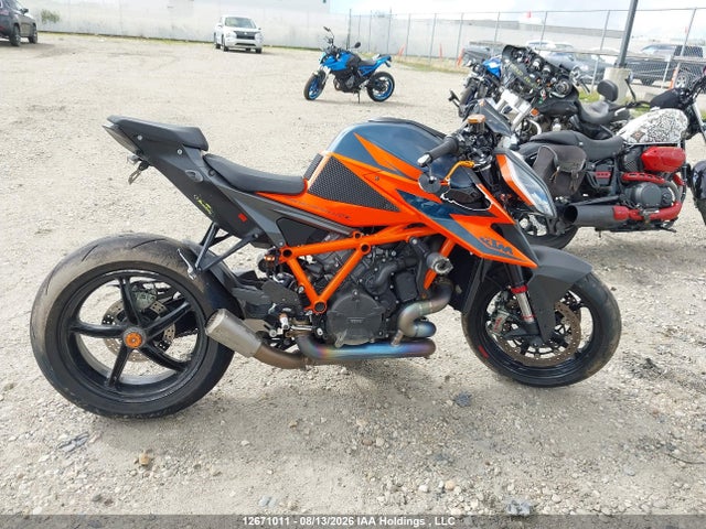 2020 Ktm 1290 Super Duke R მანქანა იყიდება აუქციონზე, vin: VBKV39407LM921896, აუქციონის ნომერი: 12671011