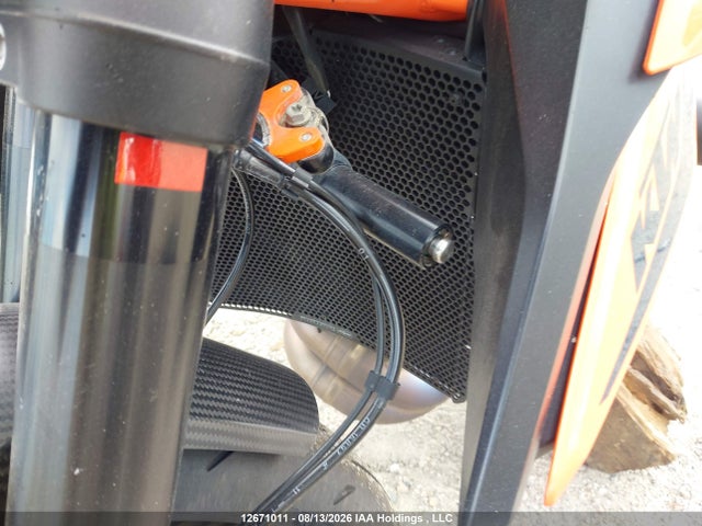 2020 Ktm 1290 Super Duke R მანქანა იყიდება აუქციონზე, vin: VBKV39407LM921896, აუქციონის ნომერი: 12671011