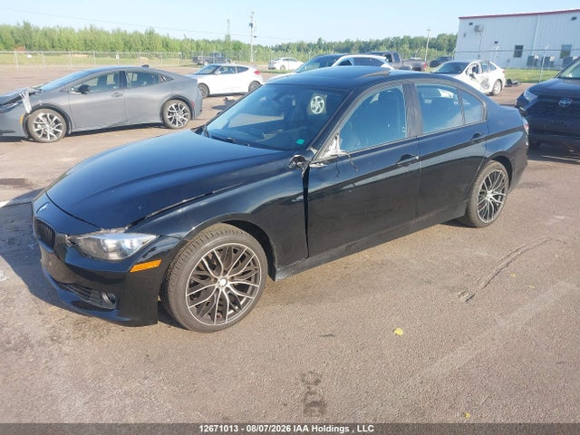 2013 Bmw 328i Xdrive/xdrive Classic Line მანქანა იყიდება აუქციონზე, vin: WBA3B3C56DF536273, აუქციონის ნომერი: 12671013