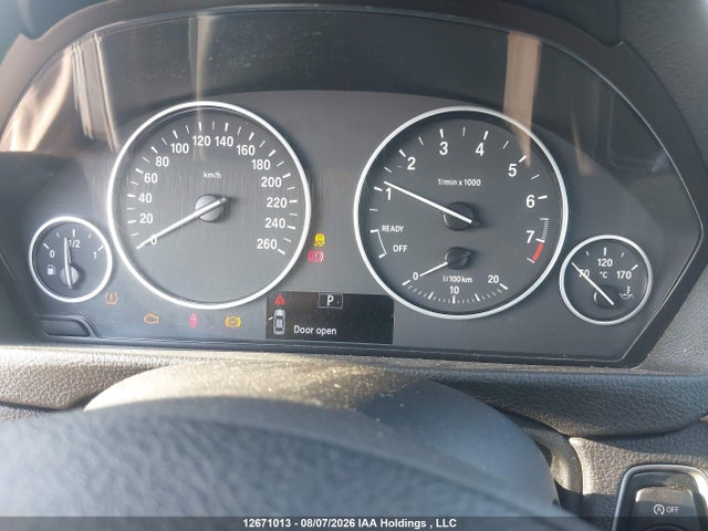 2013 Bmw 328i Xdrive/xdrive Classic Line მანქანა იყიდება აუქციონზე, vin: WBA3B3C56DF536273, აუქციონის ნომერი: 12671013