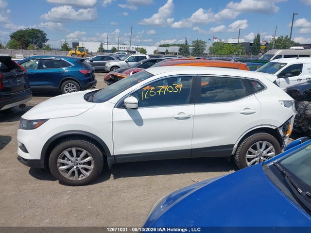 JN1BJ1AW8PW112229 Nissan Qashqai S