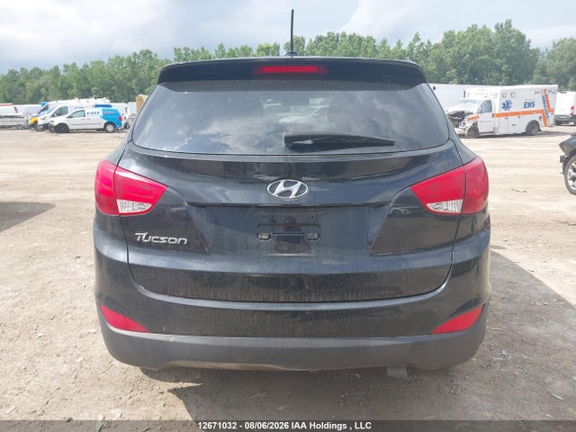 KM8JT3AF1FU095536 Hyundai Tucson