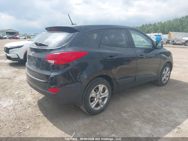 KM8JT3AF1FU095536 Hyundai Tucson
