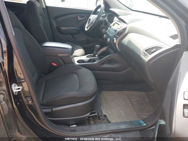 KM8JT3AF1FU095536 Hyundai Tucson