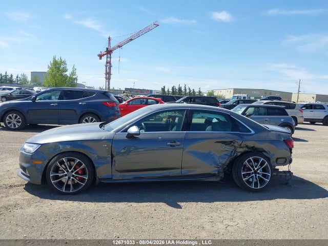 12671033 :رقم المزاد ، WAUC4AF42JA010944 vin ، 2018 Audi S4 Prestige مزاد بيع