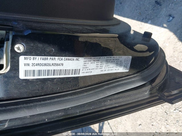 12671038 :رقم المزاد ، 2C4RDGBG5LR256479 vin ، 2020 Dodge Grand Caravan Se مزاد بيع