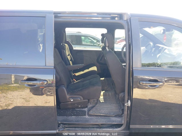 12671038 :رقم المزاد ، 2C4RDGBG5LR256479 vin ، 2020 Dodge Grand Caravan Se مزاد بيع