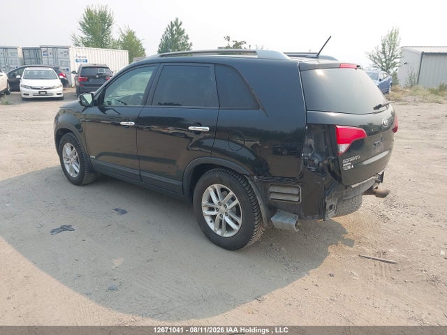 KIA SORENTO LX 2015 5XYKTCA67FG601641 Image 3